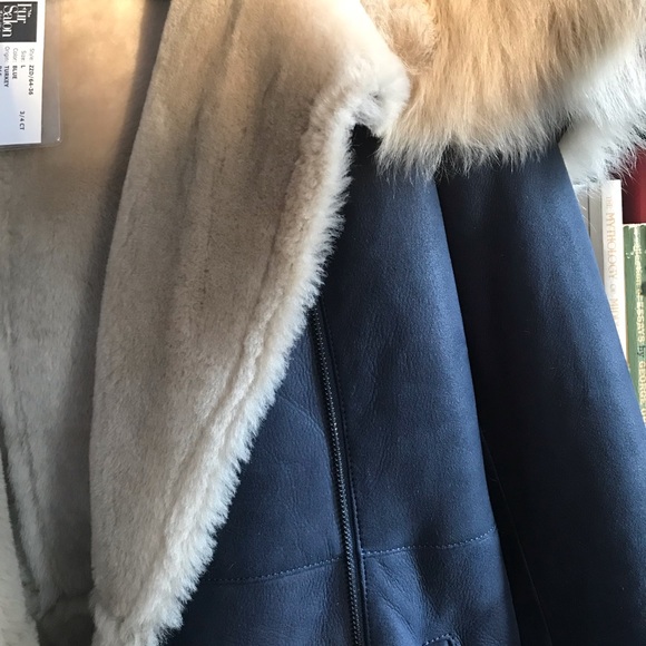NWT Saks Fifth Ave. Gian Mori Shearling Coat in Deep Dusty Blue - size 40/S - Picture 2 of 10